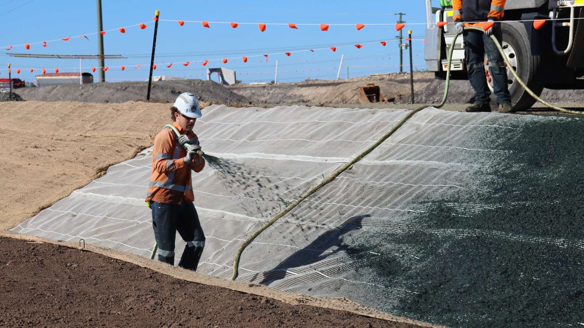 Greener roads ahead: World-first compostable netting trial launched on M1 Pacific Motorway extension to Raymond Terrace news post thumbnail