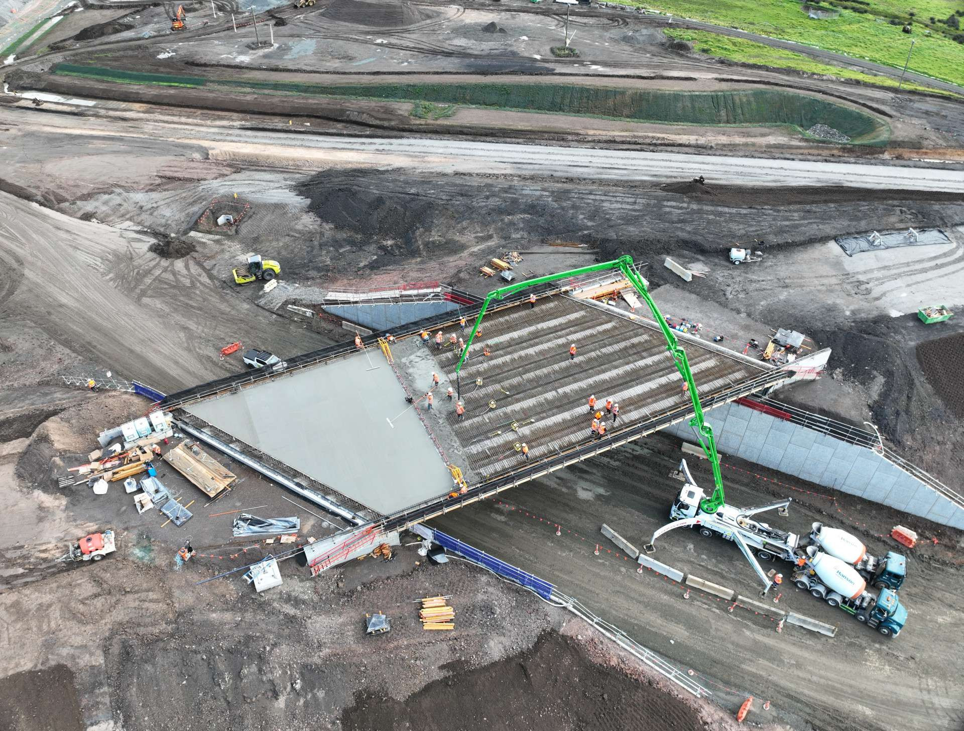 All hands on deck for first bridge pour news post thumbnail