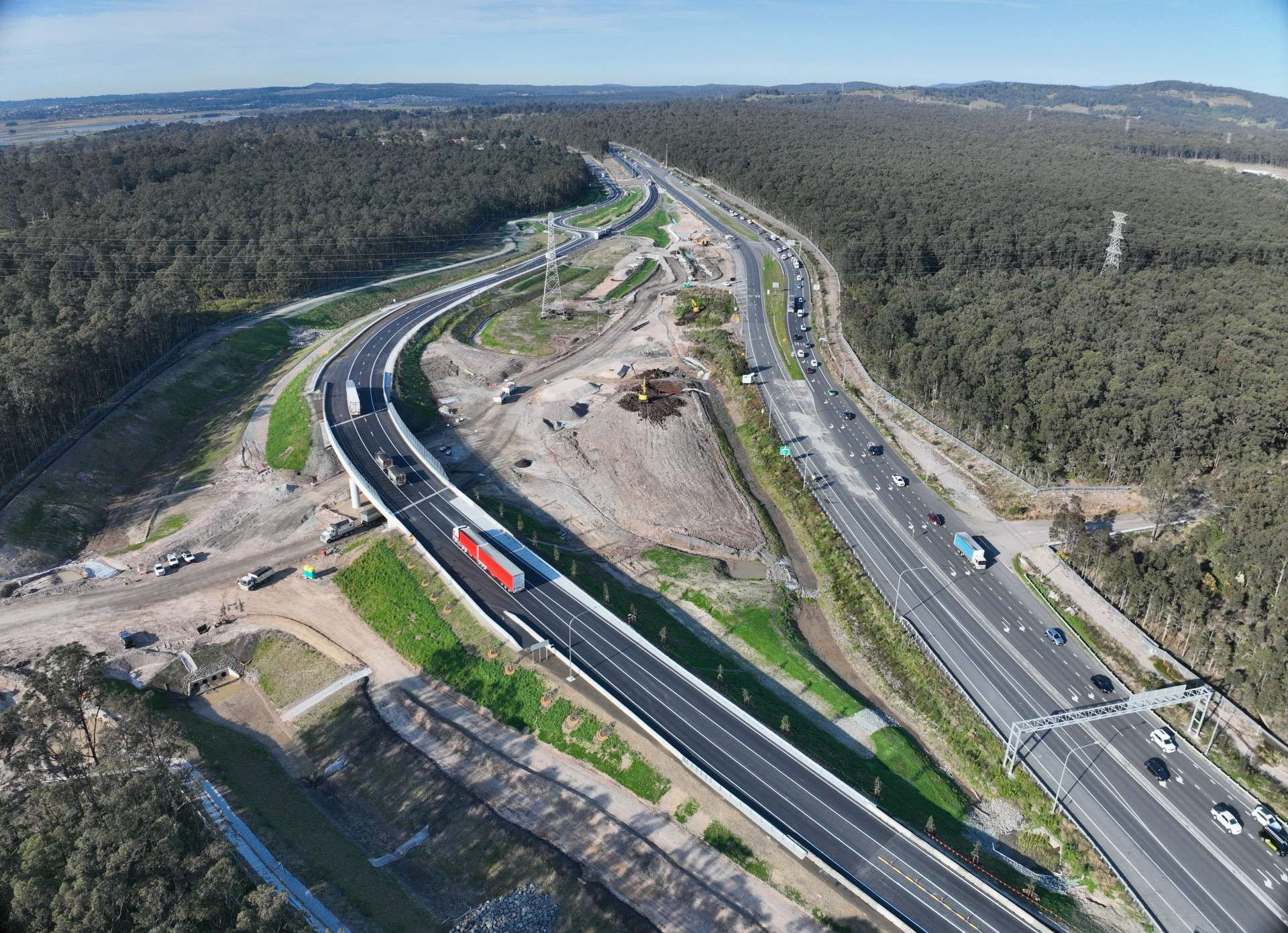 New bridge opens at Black Hill interchange news post thumbnail