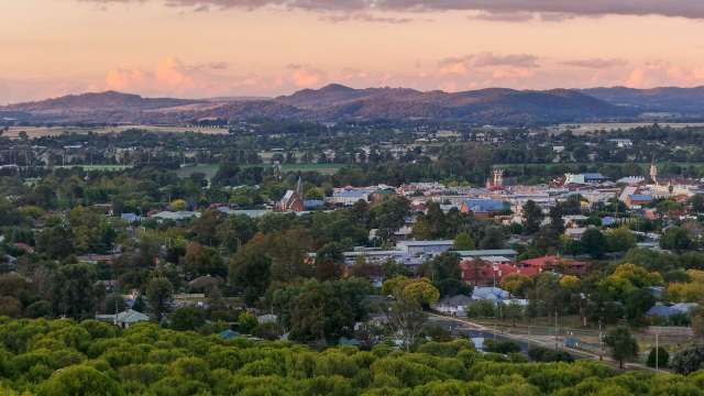 NSW Farmers partners with EnergyCo and ACEREZ to improve outcomes in the Central-West Orana Renewable Energy Zone news post thumbnail