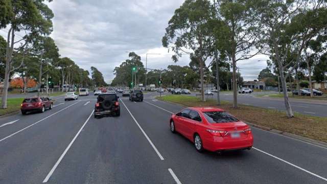 Smoother journeys and safer crossings along Wellington/North Road news post thumbnail